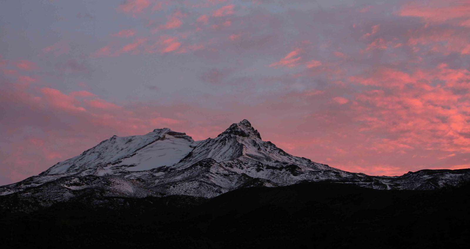 AmeliaWhite-AroundRuapehu (3)