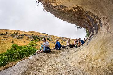 Patuna Chasm