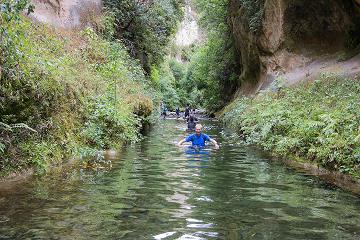 Patuna Chasm