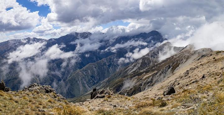 Mt Fyffe – Hapuku Hut traverse (Seaward Kaikoura Range – Marlborough)
