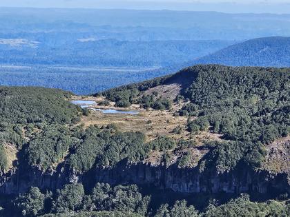 View looking down at Surprise Lake from Turoa skifield road