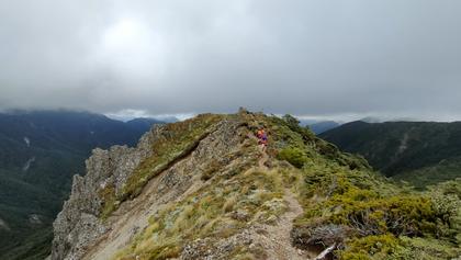 Heading down to Top Maropea Hut
