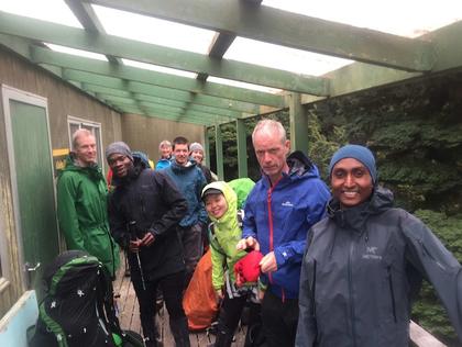Rainy start to Sunday (Photo credit: Ross)