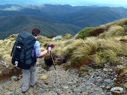 Nearing Powell hut