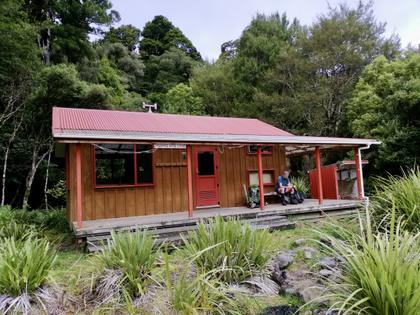 Morning tea at Roaring Stag Hut