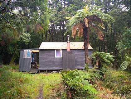 Neill Forks Hut - a welcome shelter for a snack or two.