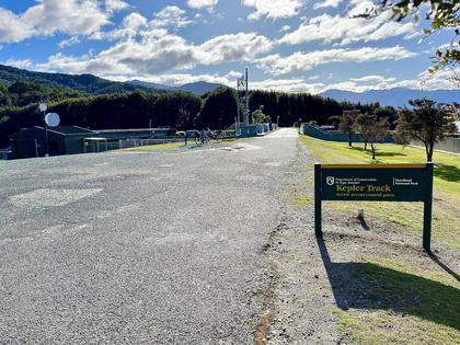 The Gates/ Kepler Track carpark