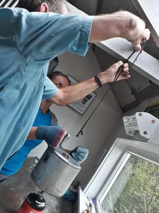 Attaching a billie to beam