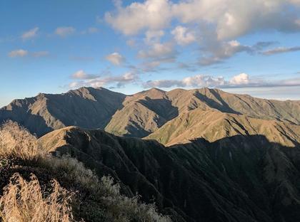 The Southern Main Range looking towards Bridge Peak and Mount Hector