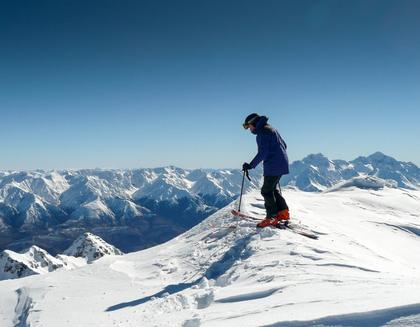 Tony at the summit of Te Ao Whekere ready to ski down on 8 August 2008. Photo credit: Tony.
