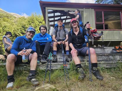 Final group photo, before Ellis and Josh depart for Upper Travers Hut (Credit Sara)