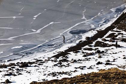 A frozen Blue Lake on Mt Tongariro