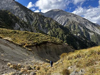 Descent from Kowhai Saddle, with Uwerau looming
