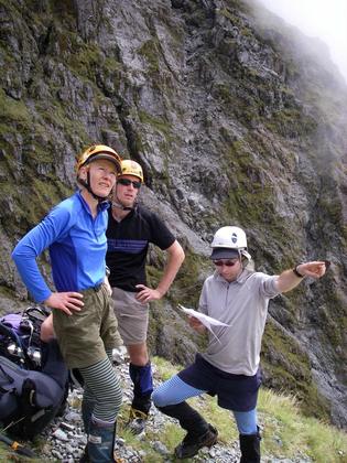 Sharron, Mike and David discussing the route