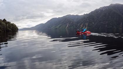 Paddling to Roger Inlet Hut