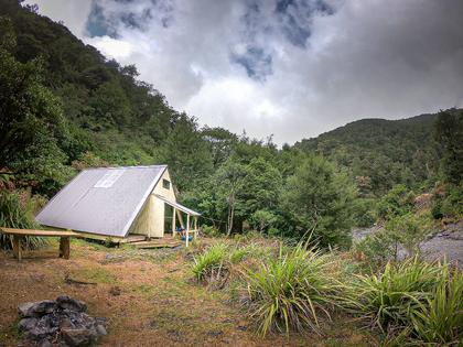 Daphne Hut