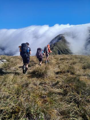 Climbing up to Baldy Peak [photo credit: Calum]