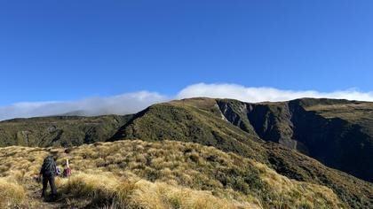 Climbing up to Longview Hut