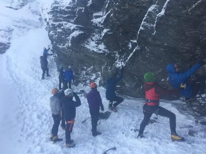 Dry-tool bouldering… or ‘cold’ering as I now like to call it.