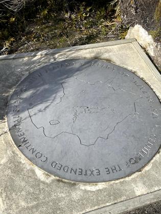 Plaque at the centre of NZ
