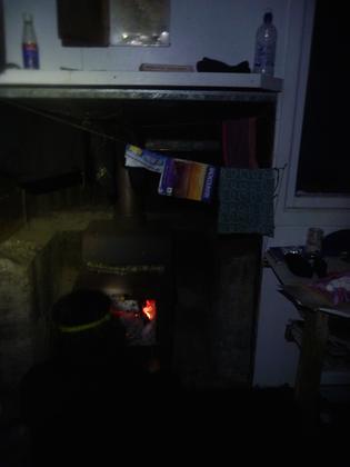 Megan’s excellent fire enabled Aimee to dry out her backcountry magazine. Photo credit: Sarah.