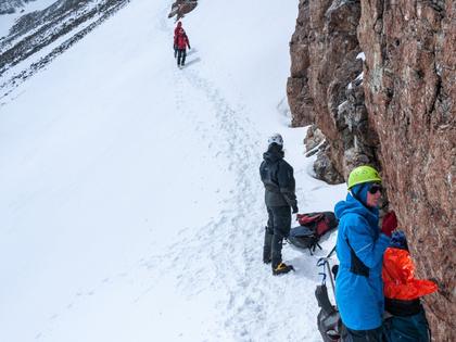 on the way to summit angelus